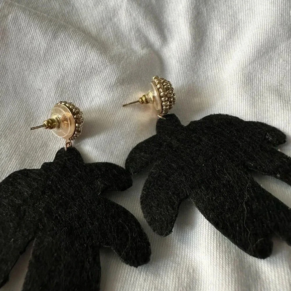 NEW Green and Gold Beaded Palm Tree Lisi Lerch Statement Earrings - Picture 4 of 4